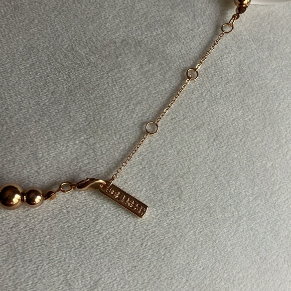 3/$20 Metallic Joe Fresh adjustable necklace gold copper - Picture 3 of 5
